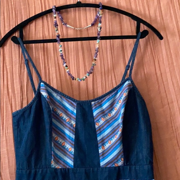 Cute SW style Dress w/Natural Stone Necklace